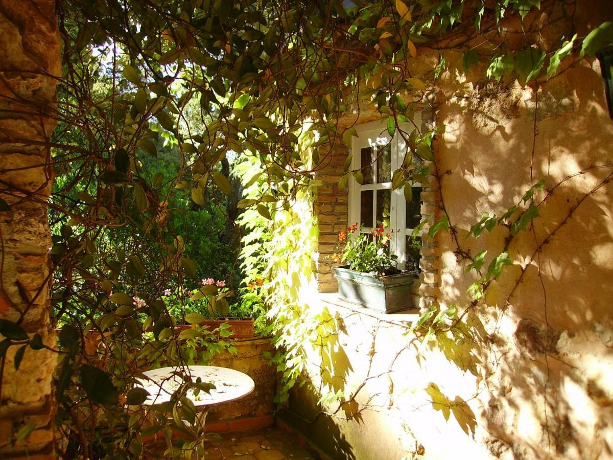 Le Bastidon Saint-Michel Acomodação com café da manhã Sainte-Maxime Exterior foto
